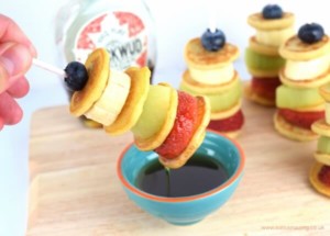 ats Amazing - mini pancakes on a stick - Croque-Maman